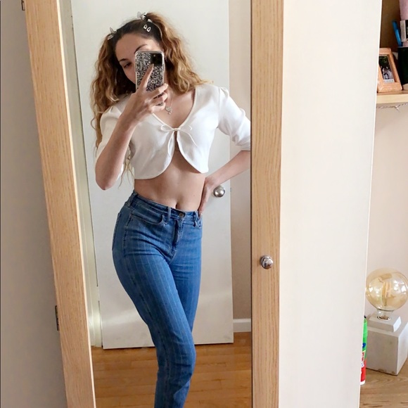 Meet your Posher, Zoe - Picture 3 of 7